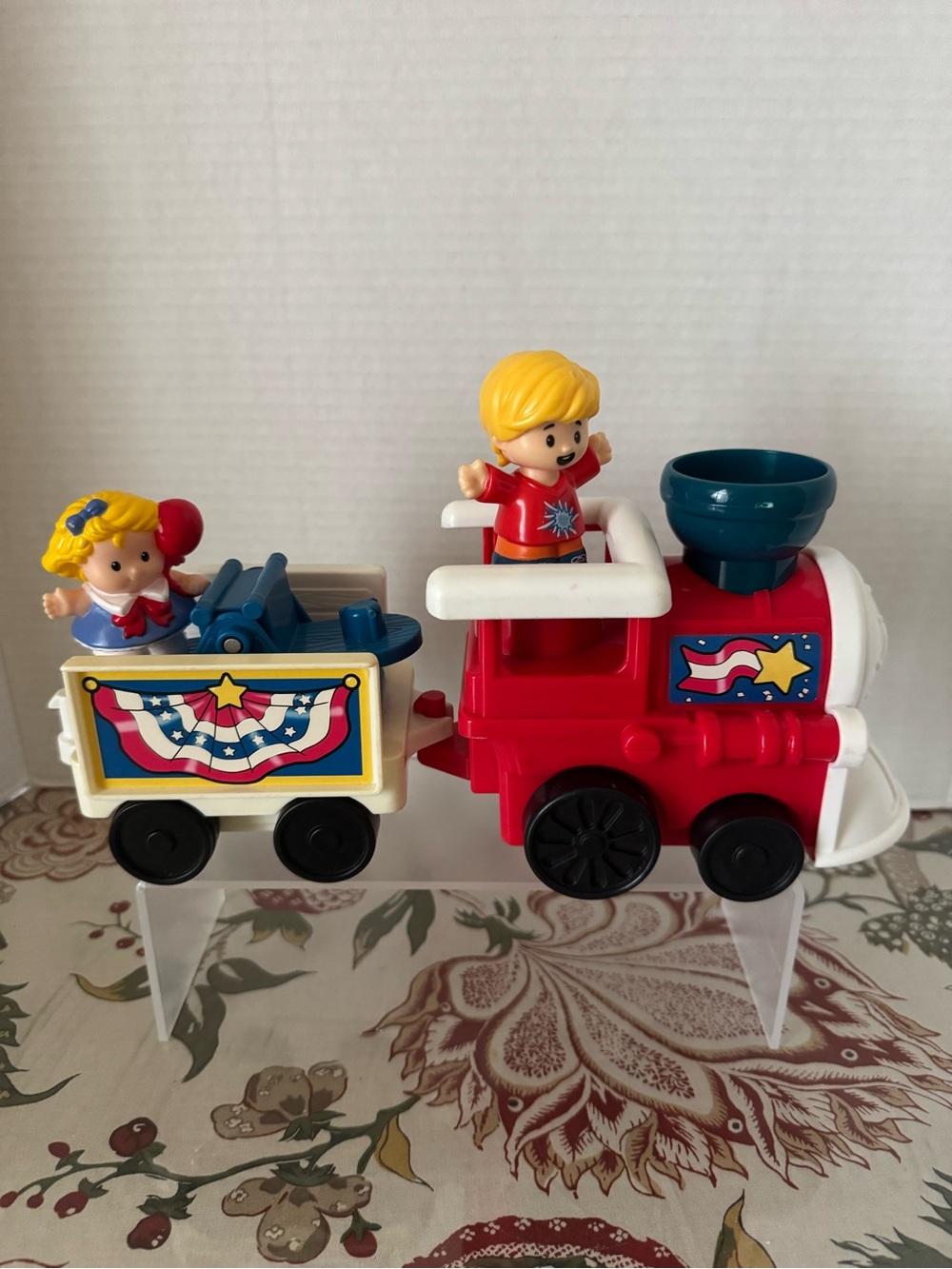 Fisher-Price Hooray for Red White Blue Train